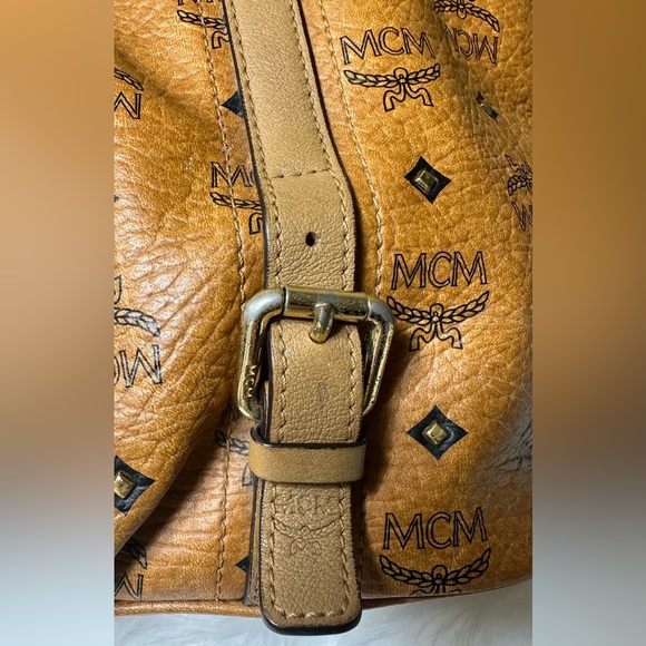 MCM two way tote bag - Picture 14 of 17